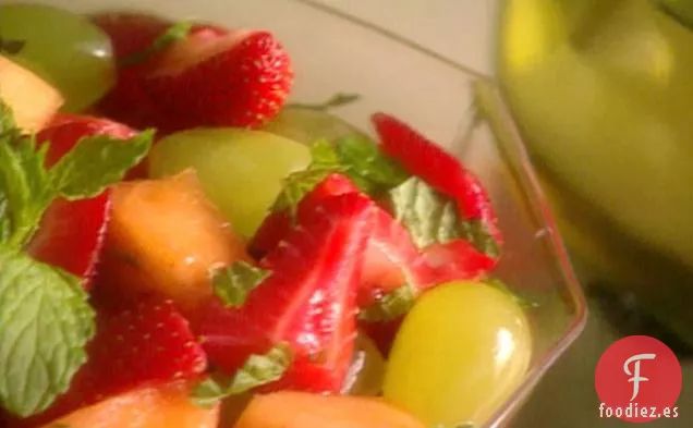 Fruta de Verano con Vino y Menta