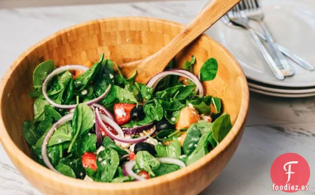 Ensalada de Espinacas, Frutas y Queso Feta