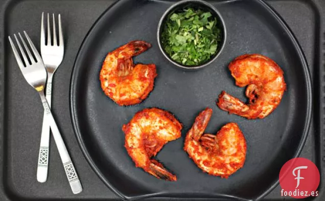 Camarones con tomate y cilantro