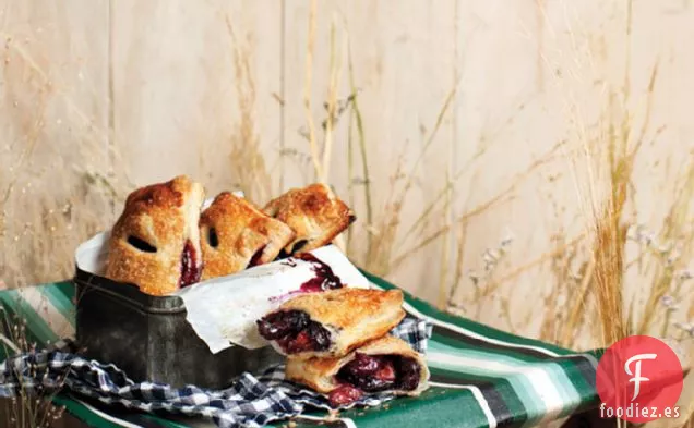 Pasteles de Cereza a Mano