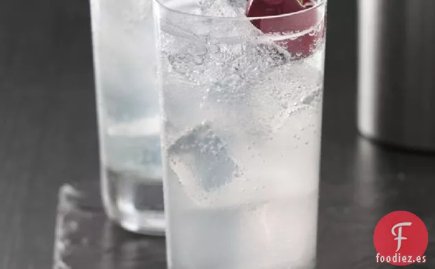 Receta de Cóctel de Vodka con Rodajas de Cereza