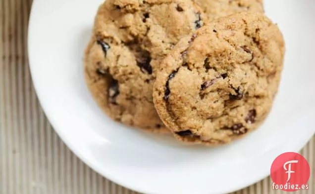 Galletas con Chispas de Chocolate de Cereza y Almendra