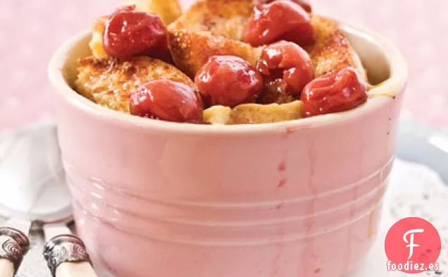 Cherry Budín De Pan