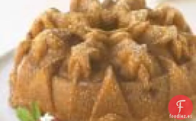 Tarta Bundt ® de cereza y almendras
