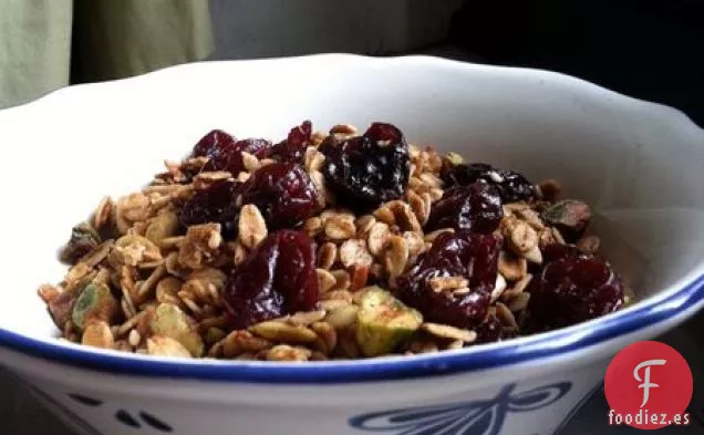 Pistacho, Semillas de Sésamo y Granola de Cereza Seca