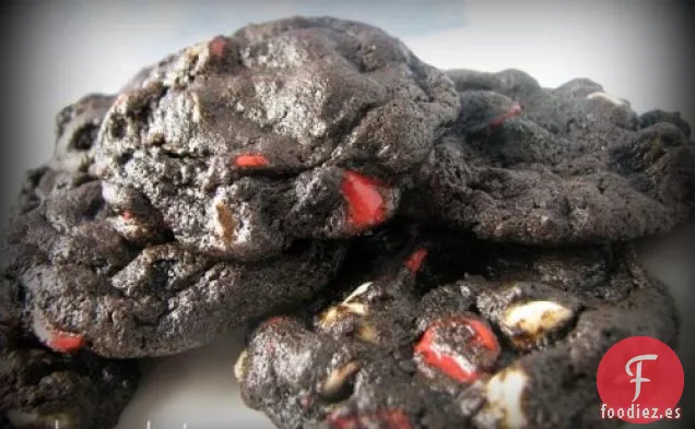Galletas de Chocolate con Chispas de Cereza