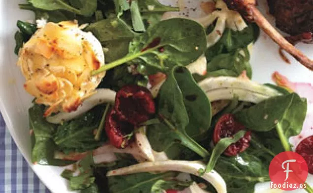 Ensalada De Mesclun Y Cerezas Con Queso De Cabra Caliente