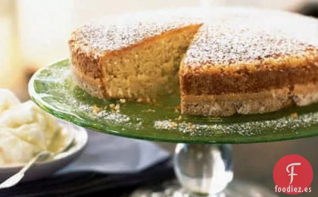 Pastel de Mantequilla de Coco con Leche Helada de Jengibre