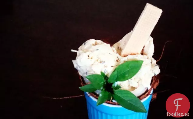 ¡La Mejor Lamida De Helado De Coco Y Albahaca Tailandesa! Helado 2008 C