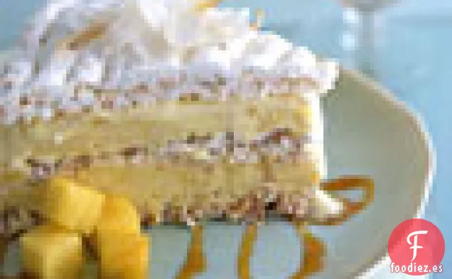 Dacquoise de Coco Tostado con Helado de Naranja y Piña