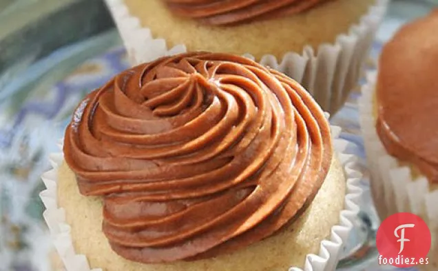 Receta de Cupcakes De Vainilla Sin Gluten Con Glaseado De Moca