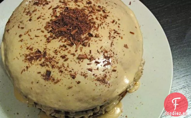 Pastel De Café Con Glaseado De Café