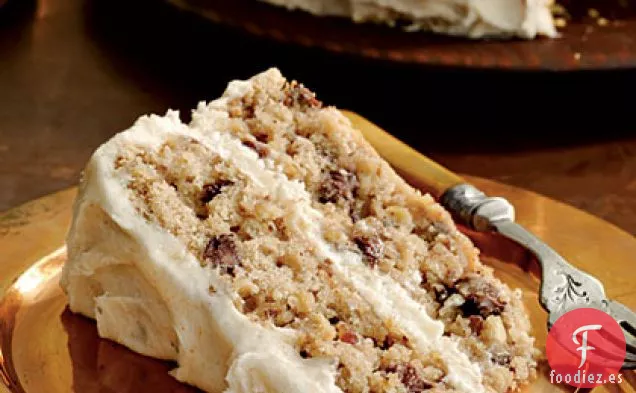 Pastel de Moca y Manzana con Glaseado de Mantequilla Dorada
