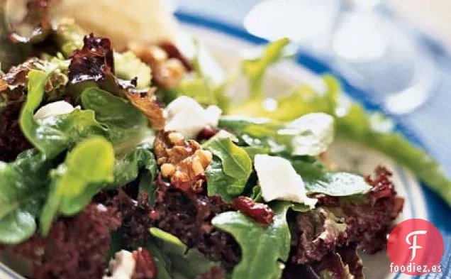 Verduras Mixtas con Queso de Cabra, Arándanos y Nueces