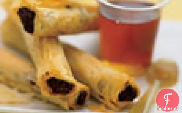 Rollos de Dátiles y Nueces con Yogur Griego y Miel