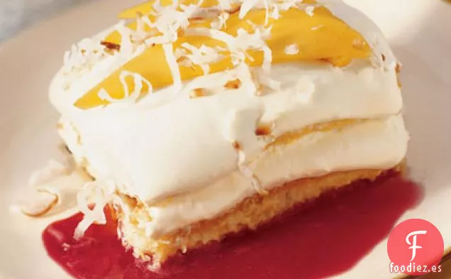Tiramisú de Mango con Salsa de Frambuesa