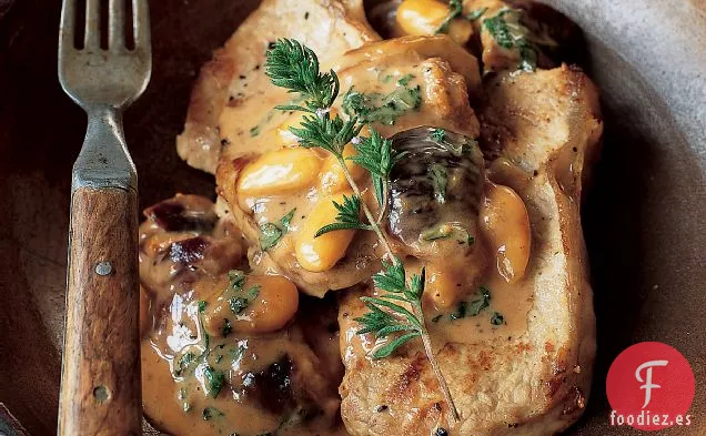 Medallones de Ternera con Salsa de Crema de Higos y Almendras