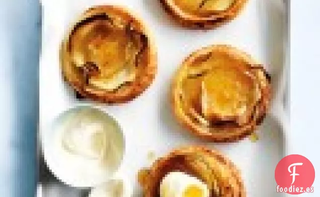 Pizza A La Parrilla Con Higo, Mozzarella Y Cebolla Caramelizada