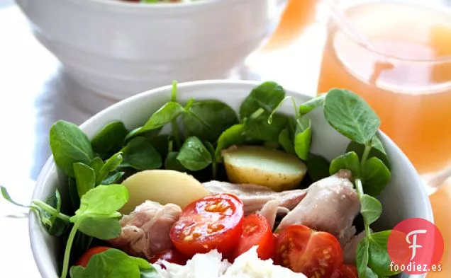 Ensalada De Pollo Y Mozzarella Con Aderezo De Salsa De Higos
