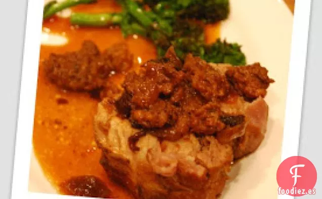 Lomo De Cerdo Relleno Con Salchicha Y Cerdo