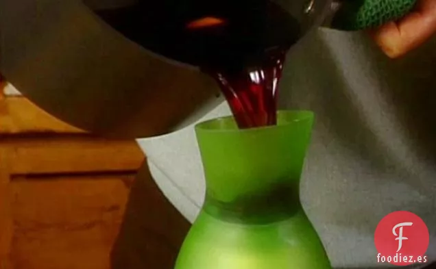 Vino Tinto Caliente con Especias