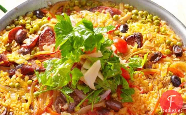 Paella de Pollo y Chorizo