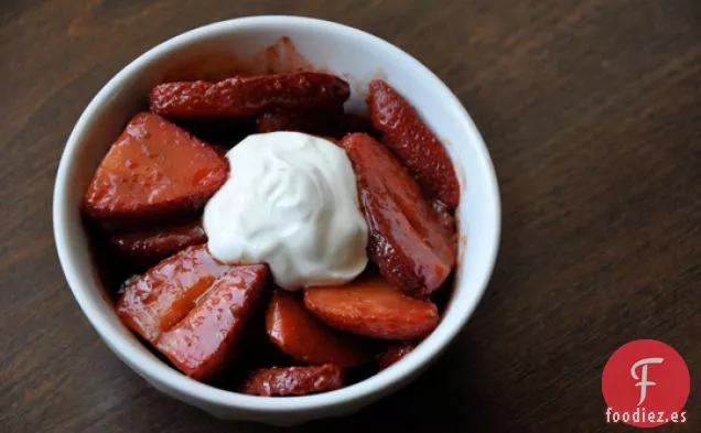 Fresas Con Chimayó Chile