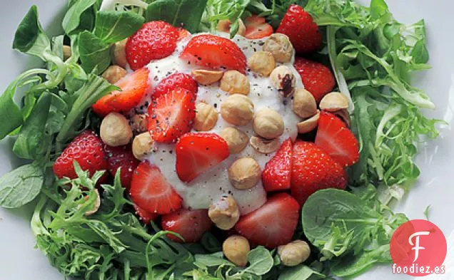 Fresas, Avellanas Y Yogur