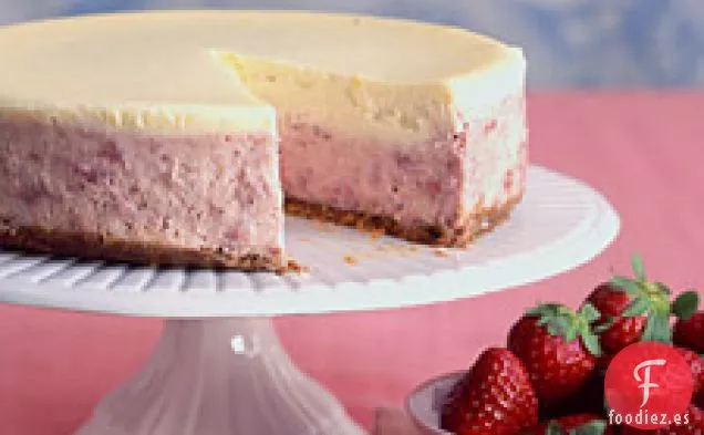 Tarta de queso con fresas y crema