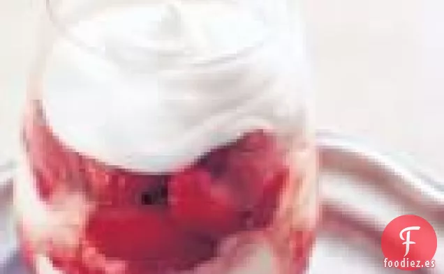 Parfaits De Fresa Con Pimienta Negra Y Vinagre Balsámico