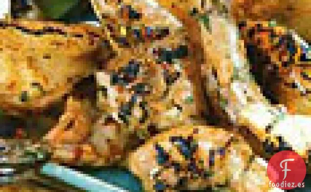 Camarones a la Parrilla con Salsa de Hierbas y Ajo Asados