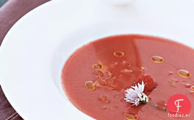 Gazpacho de Fresa, Tomate e Hinojo