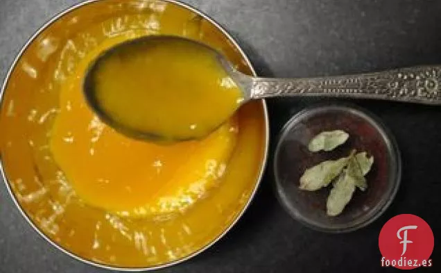 Salsa De Mango Con Cardamomo Y Azafrán