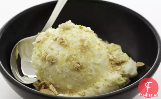 Yogur Helado De Mango Con Galletas Graham