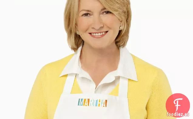 Ensalada De Mango Y Queso Feta Con Aceituna Negra Y Albahaca Tailandesa