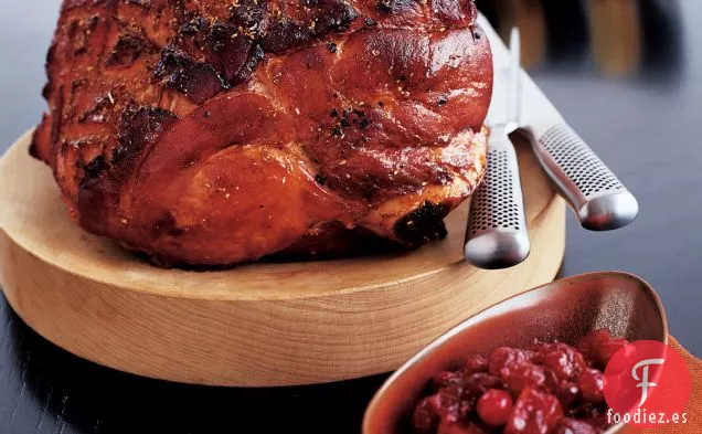 Jamón Ahumado con Especias y Chutney de Mango y Arándanos