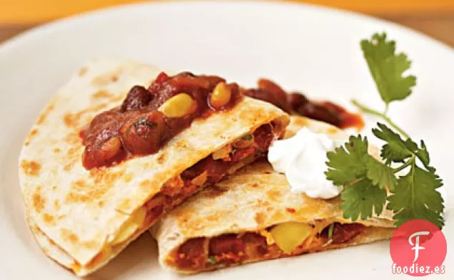 Quesadillas de Mango, Pollo y Chorizo