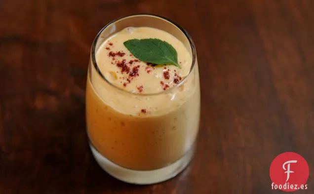 Lassi De Tomate Y Mango De Herencia Con Zumaque Molido