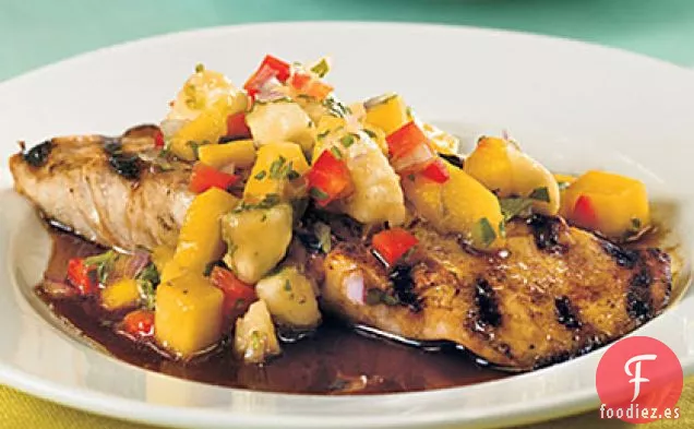 Serviola con Salsa de Mango y Plátano