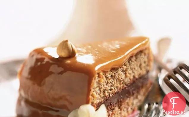 Torta de Chocolate y Avellanas con Capa de Caramelo