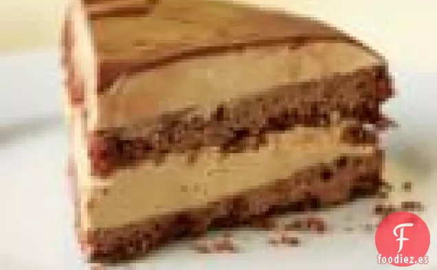 Pastel De Helado De Caramelo Con Ganache De Chocolate