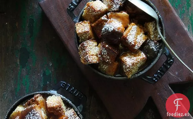 Budín de Pan de Plátano y Ron con Caramelo