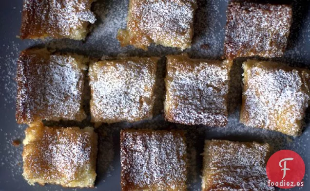 Pastel de Mantequilla Pegajosa de San Luis