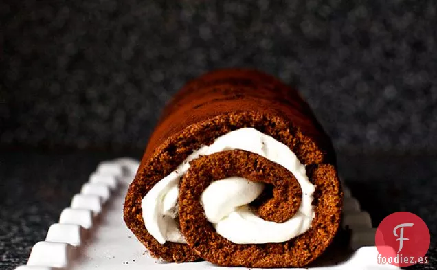 Rollo de Pastel de Chocolate Celestial