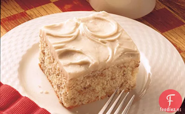Pastel De Mantequilla Con Glaseado De Mantequilla Dorada