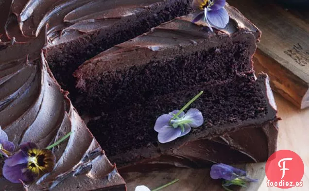 Pastel De Chocolate Gigante Con Ganache De Chocolate Agridulce Y Edi