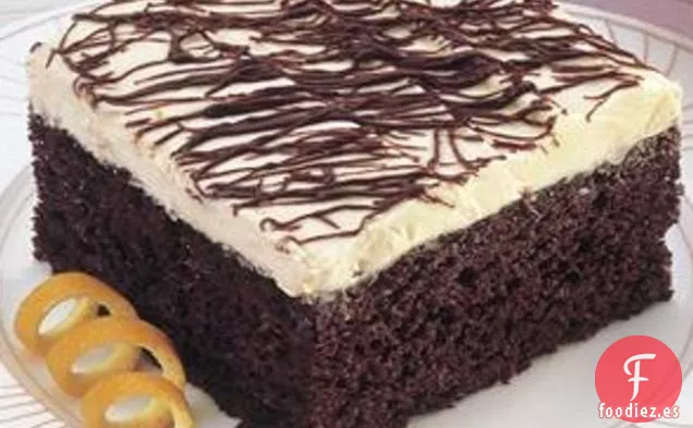 Pastel de Chocolate de Un tazón Con Glaseado De Naranja Fácil
