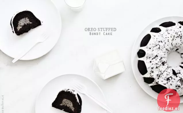 Pastel de Chocolate Relleno Oreo