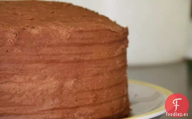 Pastel de Celebración de Chocolate Rico