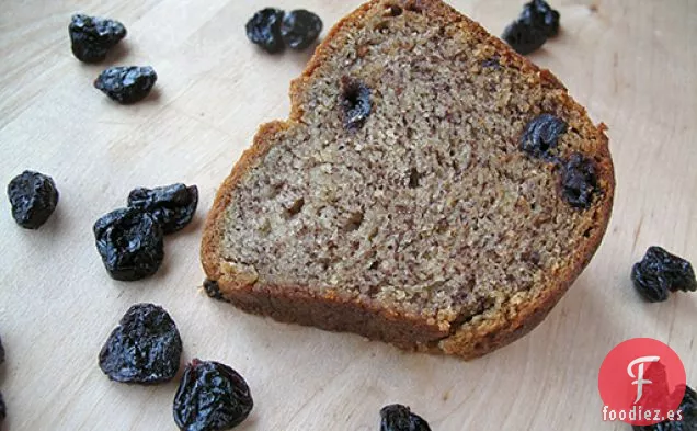 Pastel De Mantequilla De Plátano Con Cerezas